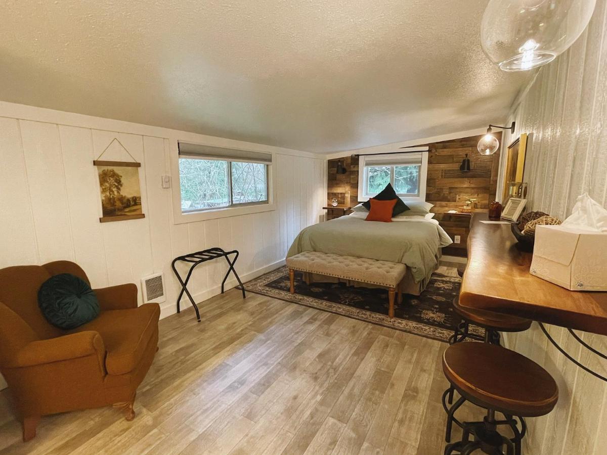 Emerald Valley Inn Port Crescent Extérieur photo