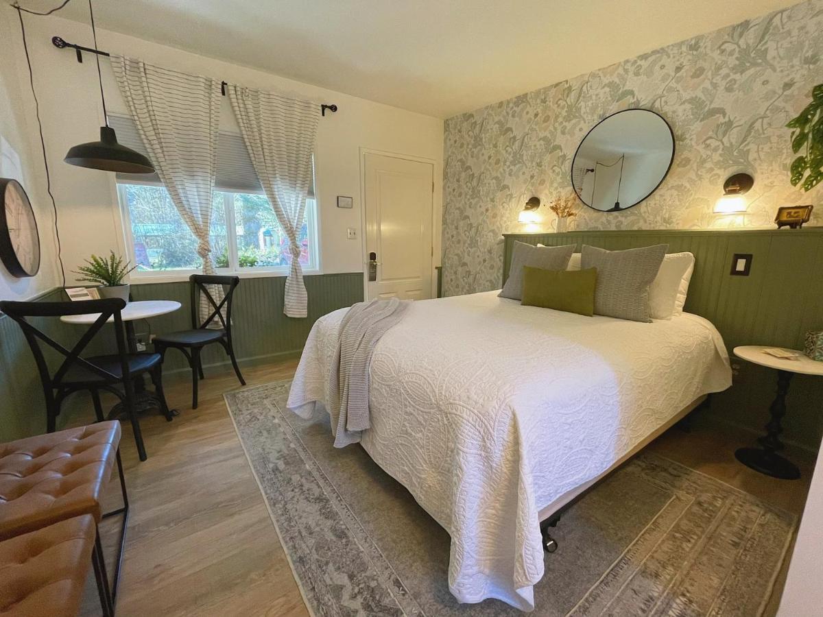 Emerald Valley Inn Port Crescent Extérieur photo