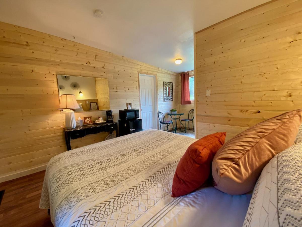 Emerald Valley Inn Port Crescent Extérieur photo